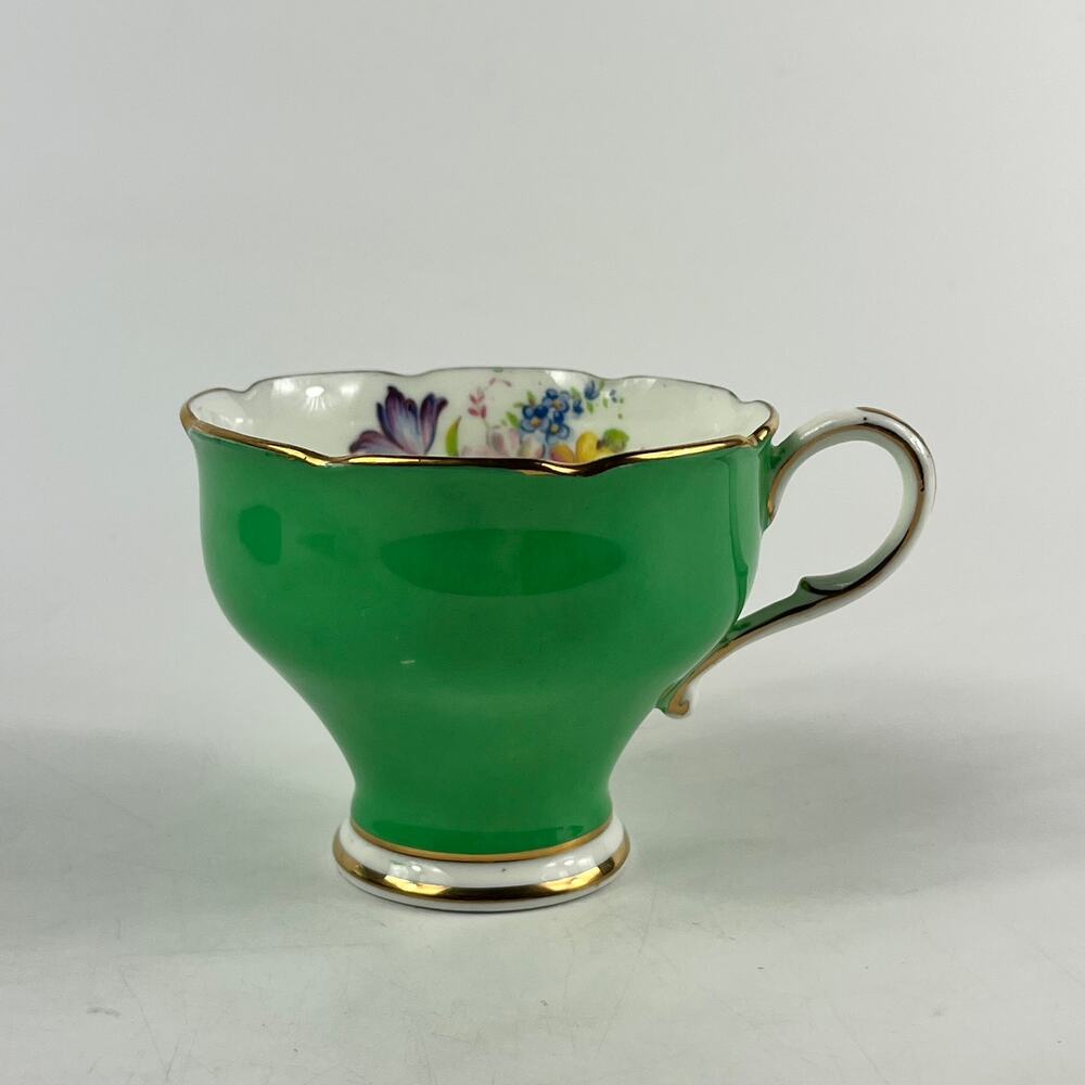 Paragon Fine Bone China Green Floral Teacup Saucer Set Gold Trim England Vintage - Picture 2 of 15